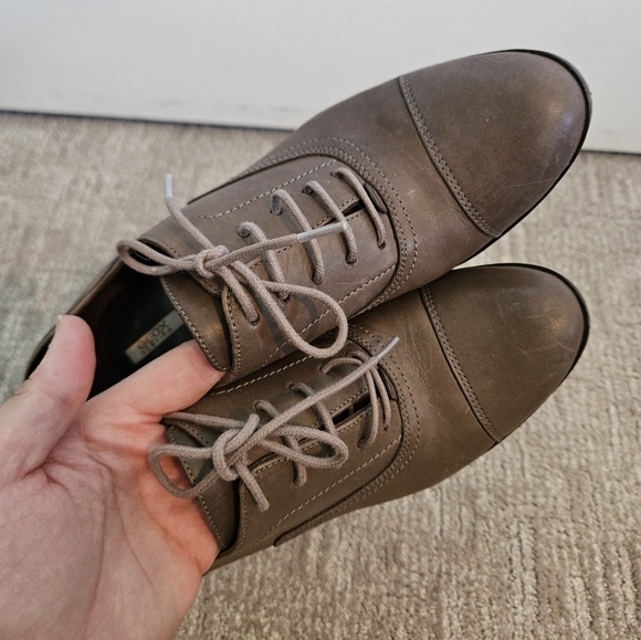 Geox Brown Heeled Boots with Classic Design - Picture 4 of 6